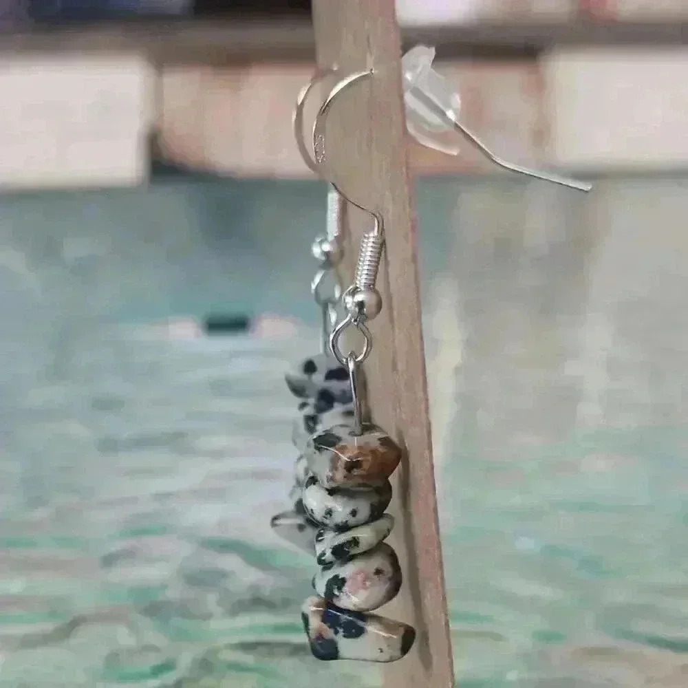 Handmade stone dangle earrings - Picture 3 of 4